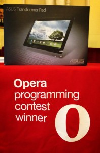 Opera Software наградила победителей «Open Class programming competition 2013»