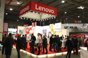 Компания Lenovo стала участником масштабной выставки электроники CEE 2016, которая состоялась 8-9 октября. На стендах компании можно было ознакомиться